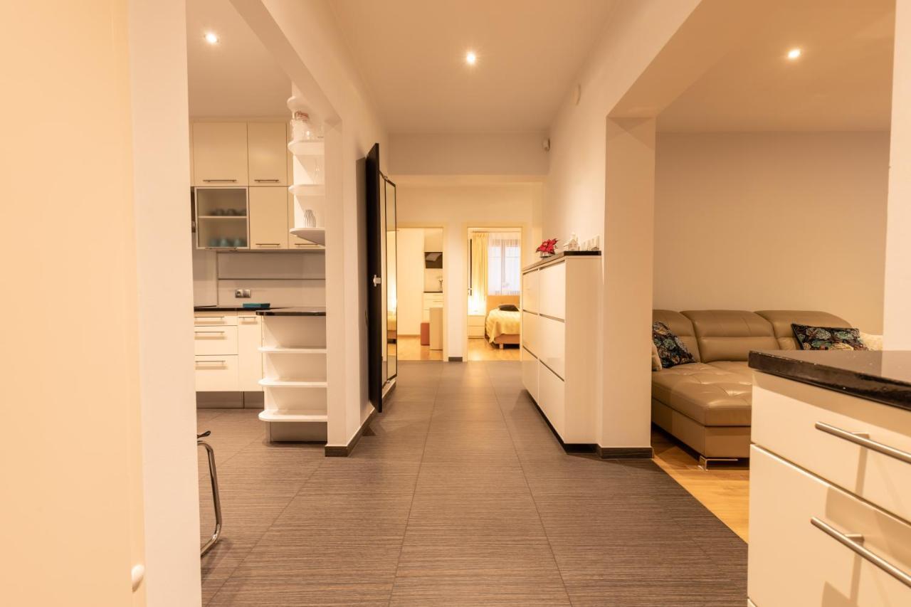 Basha Premium 2 * Zoppot